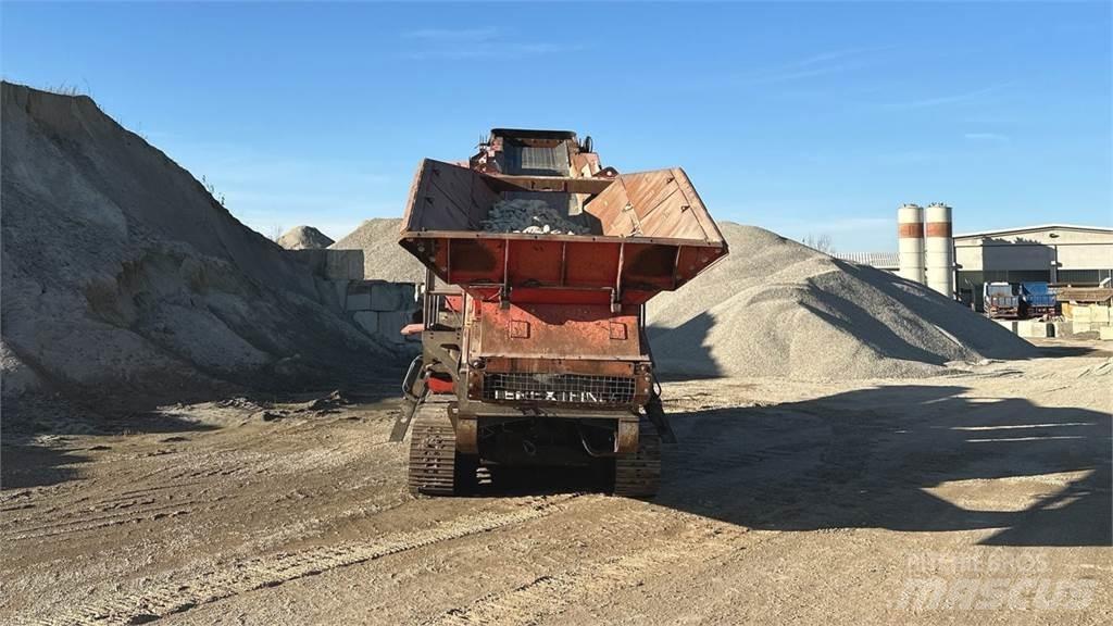 Terex Finlay C-1540 Мелници
