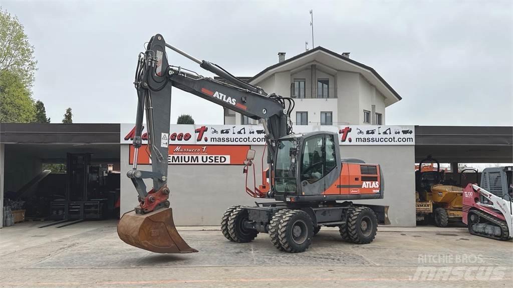 Terex TW190 Колесни екскаватори