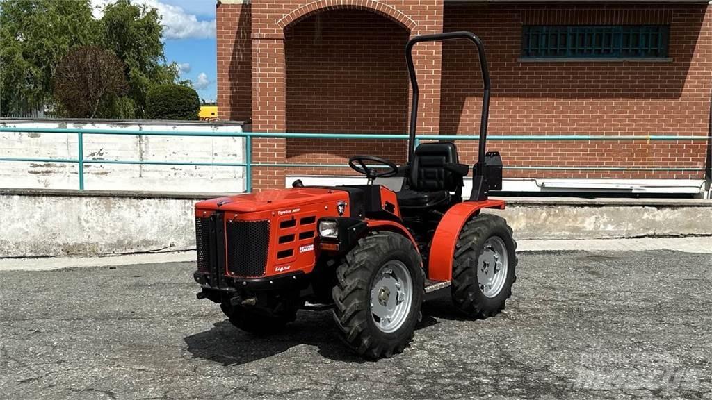  Tigretrac 3800 4x4 Снегочистачки