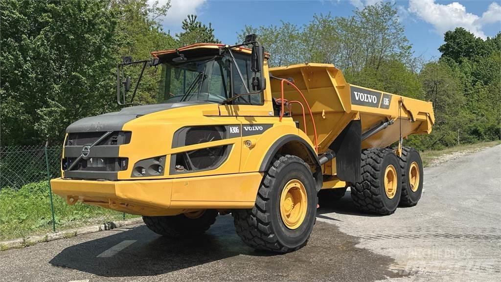 Volvo A30G 6X6 Странични самосвали