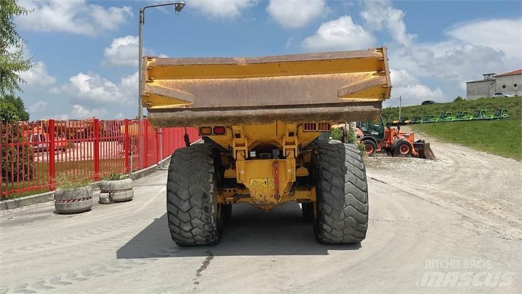 Volvo A30G 6x6 Странични самосвали