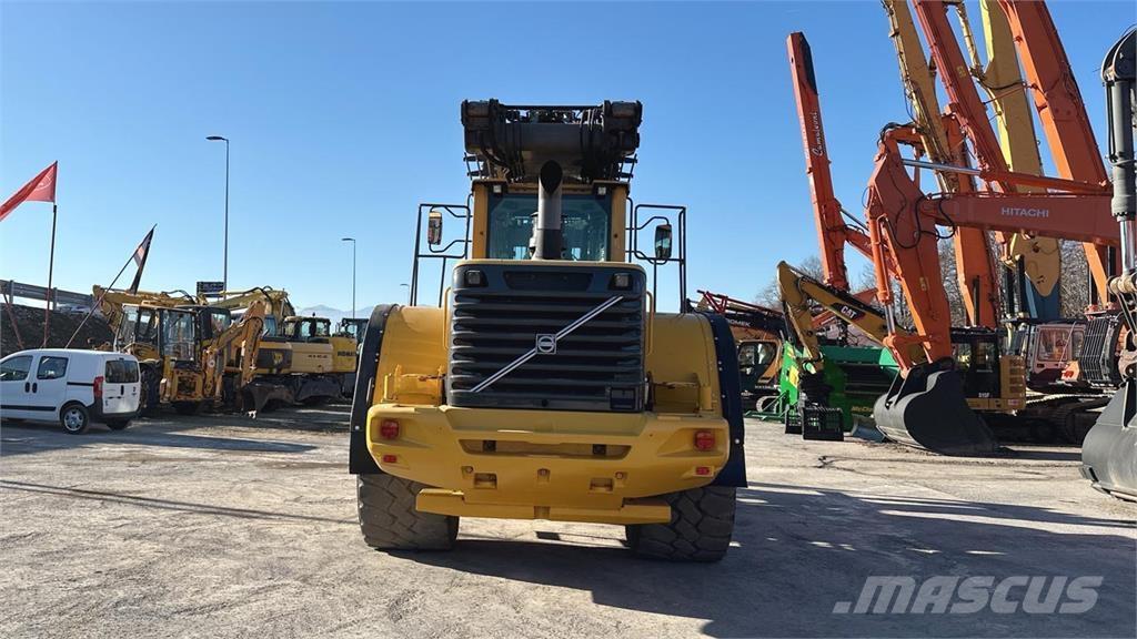 Volvo L180FHL Колесни товарачи