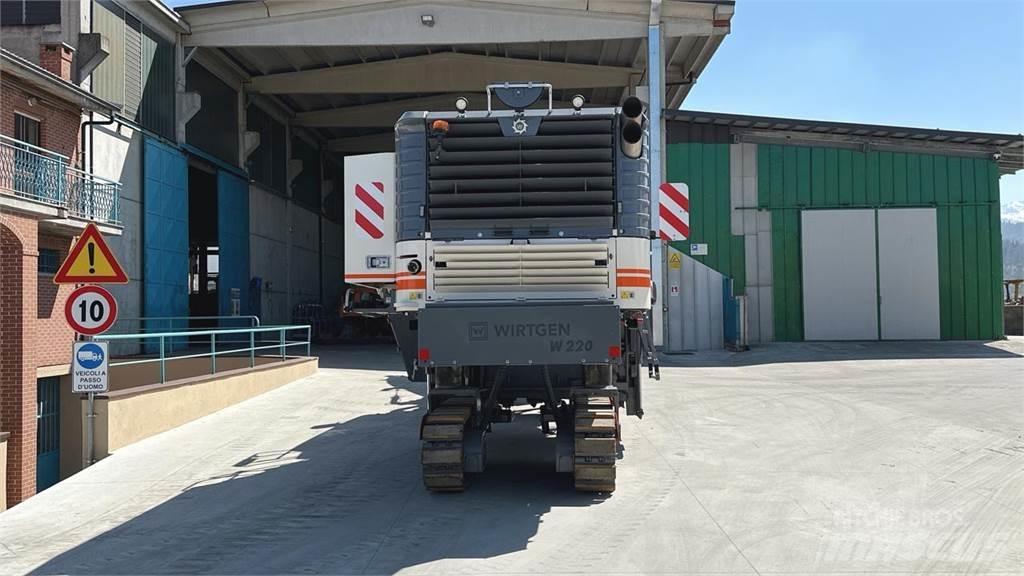 Wirtgen W220 Машини за студено раздробяване на асфалт