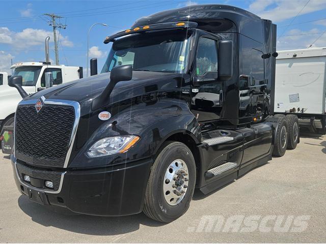 International LT Влекачи