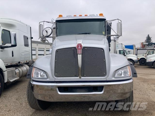 Kenworth T300 Самосвал