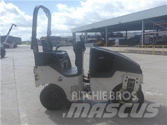 Bomag BW100 Уплътнители за почва
