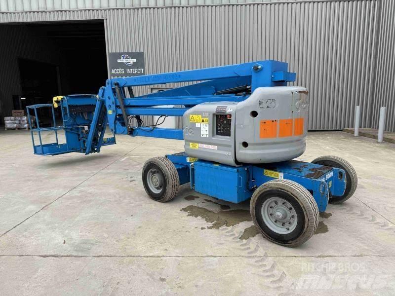 Genie Z45/25 Съчленени стрелови подемници