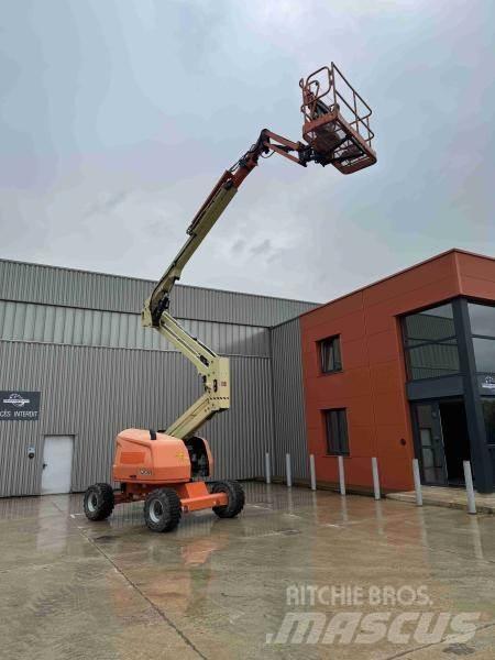 JLG 520AJ Съчленени стрелови подемници