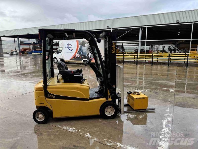 Yale ERP20VF Вилични кари-повдигачи - други