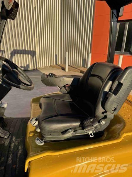 Yale ERP25VL Вилични кари-повдигачи - други