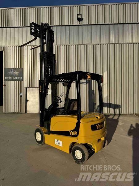 Yale ERP25VL Вилични кари-повдигачи - други