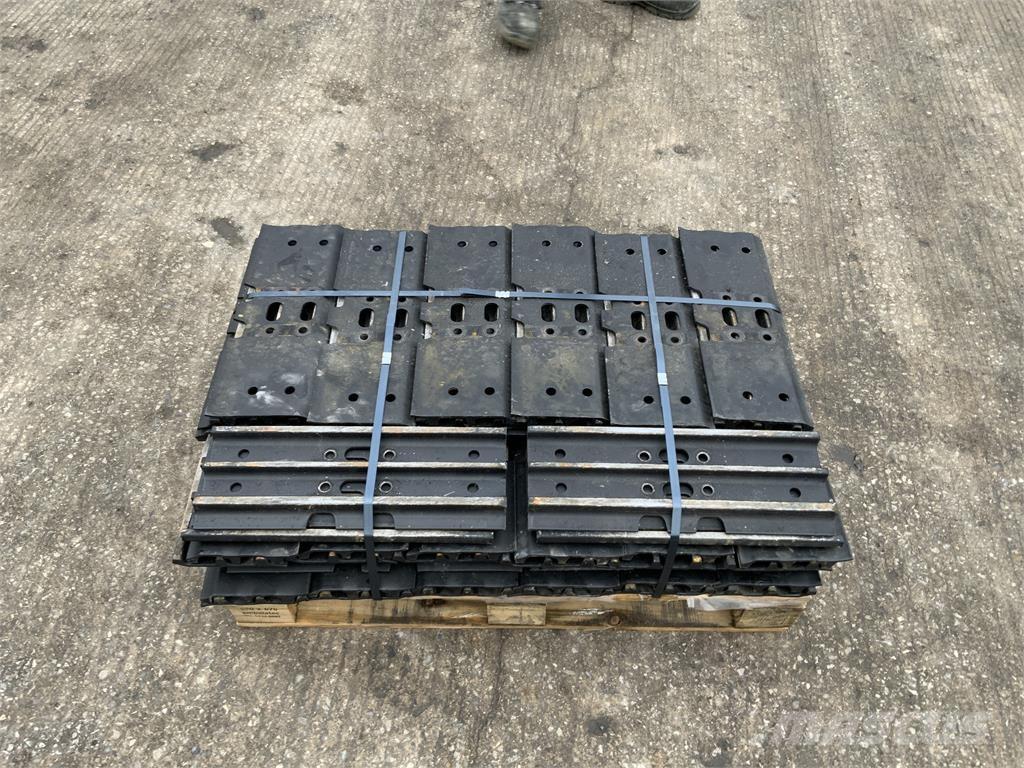  78x 450mm Steel Tracks Селскостопанство - Други