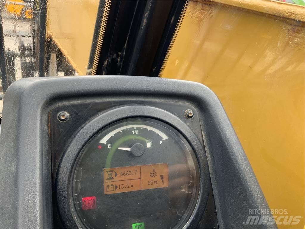 CAT TH414C GC (ST23780) Селскостопанство - Други