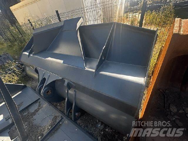 Liebherr  Строителство - Други