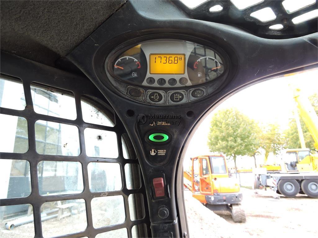 Bobcat S450 Колесни товарачи