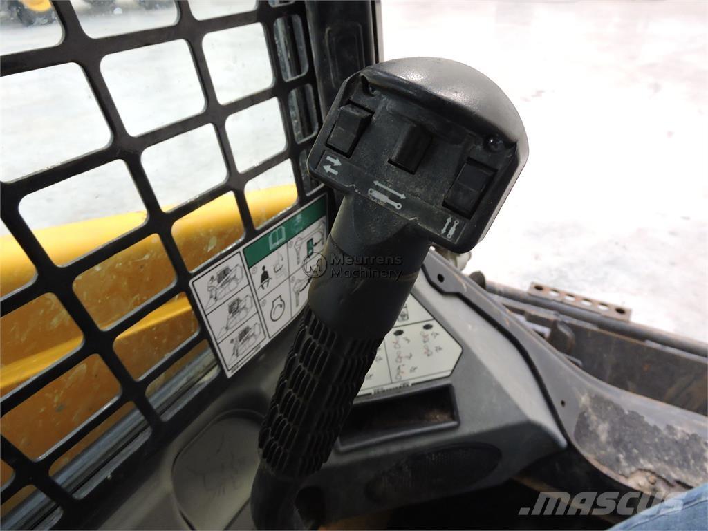 Bobcat S450 Колесни товарачи