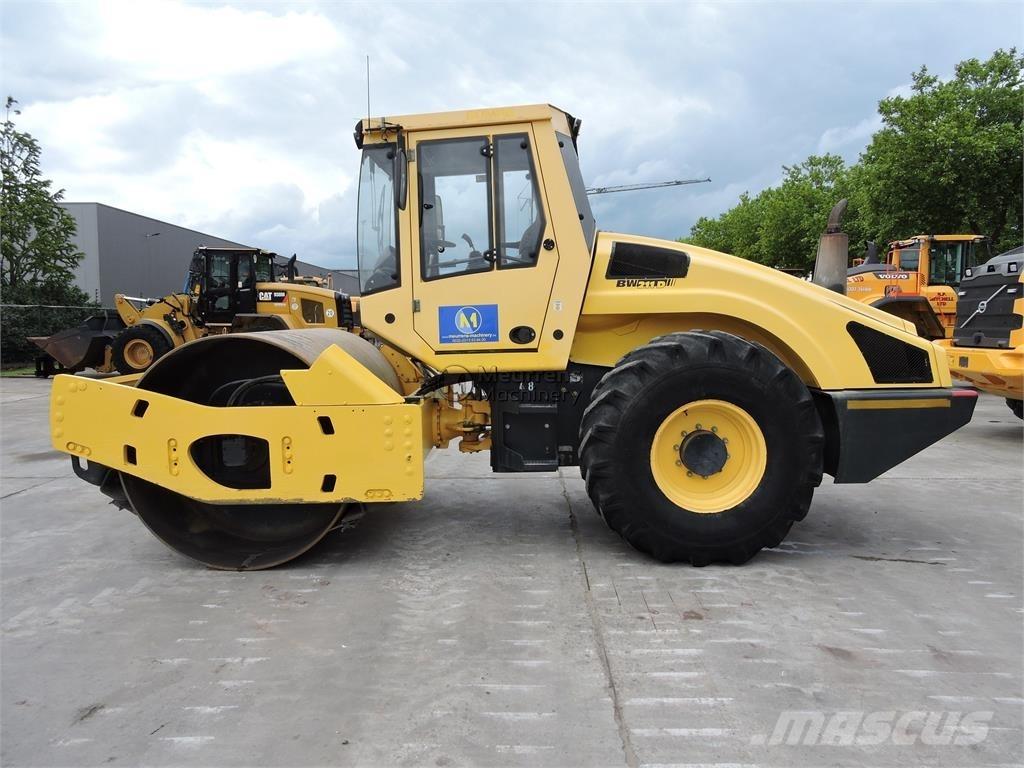 Bomag BW211D-4 GERMAN Други ролки
