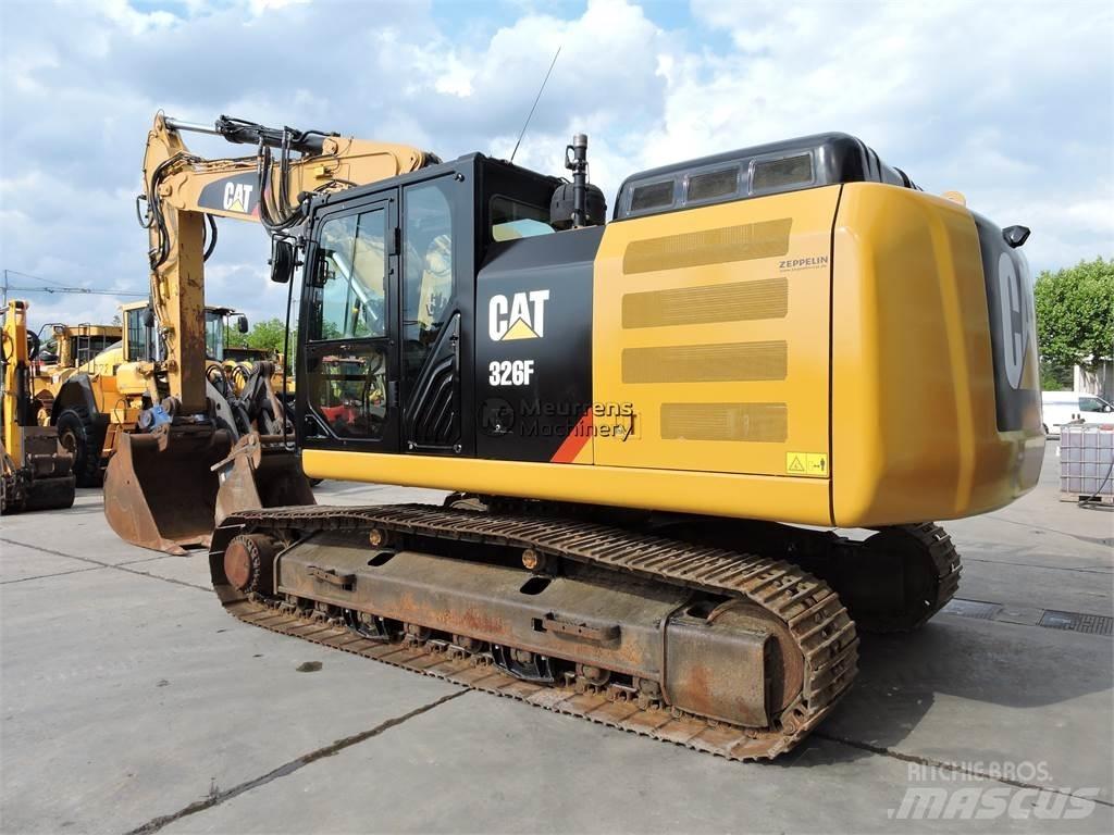 CAT 326F Верижен екскаватор