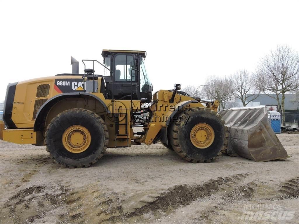 CAT 980M GERMAN Колесни товарачи
