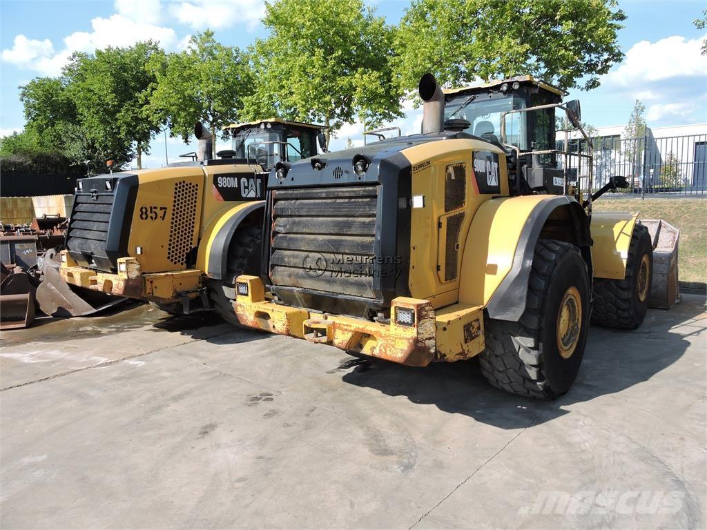 CAT 980M GERMAN Колесни товарачи