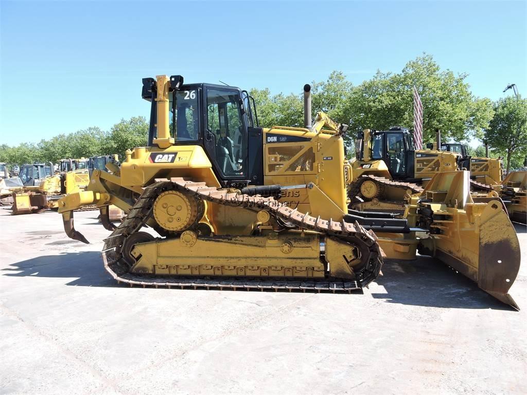 CAT D6NLGP GERMAN Булдозери