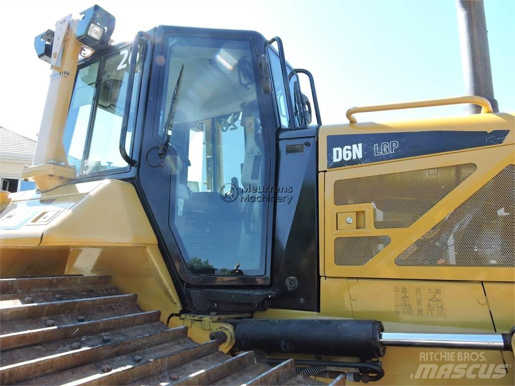 CAT D6NLGP GERMAN Булдозери