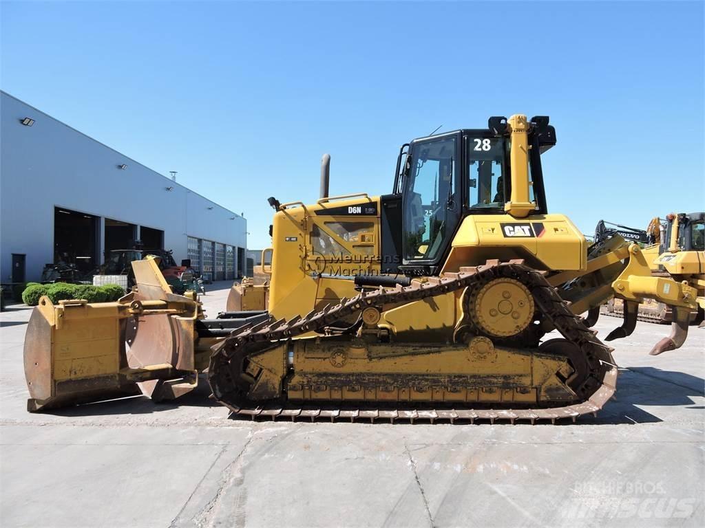 CAT D6NLGP GERMAN Булдозери