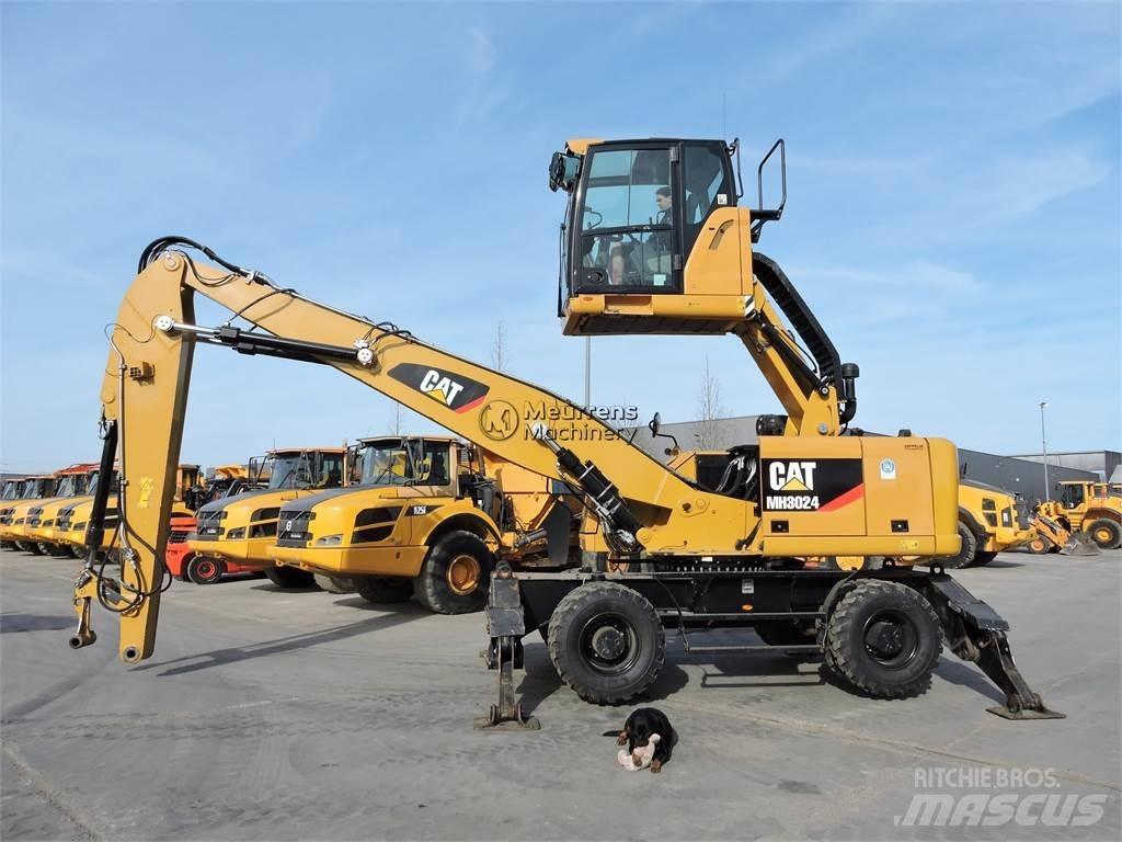 CAT MH3024 Оператори на отпадъци/индустрия
