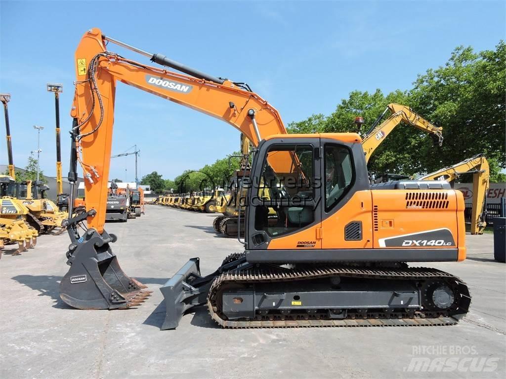 Doosan DX140LC Верижен екскаватор