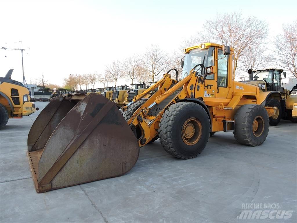 JCB 436B Колесни товарачи