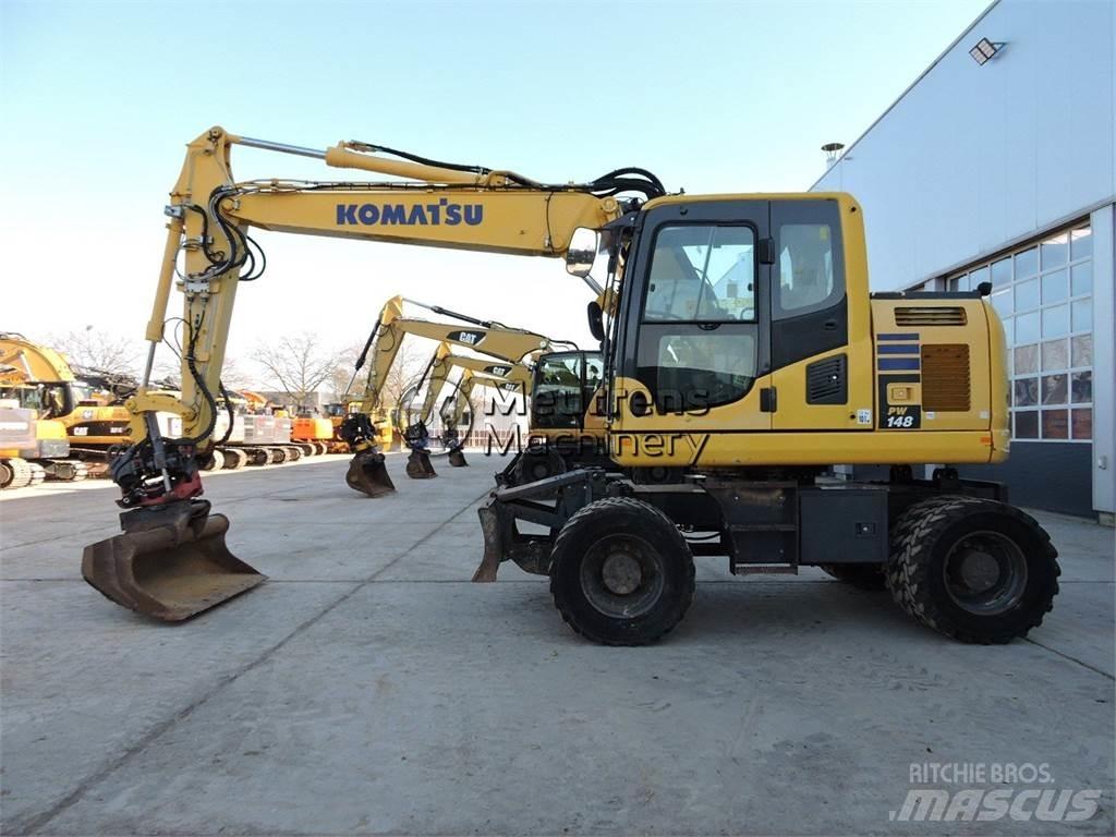 Komatsu PW148 Колесни екскаватори