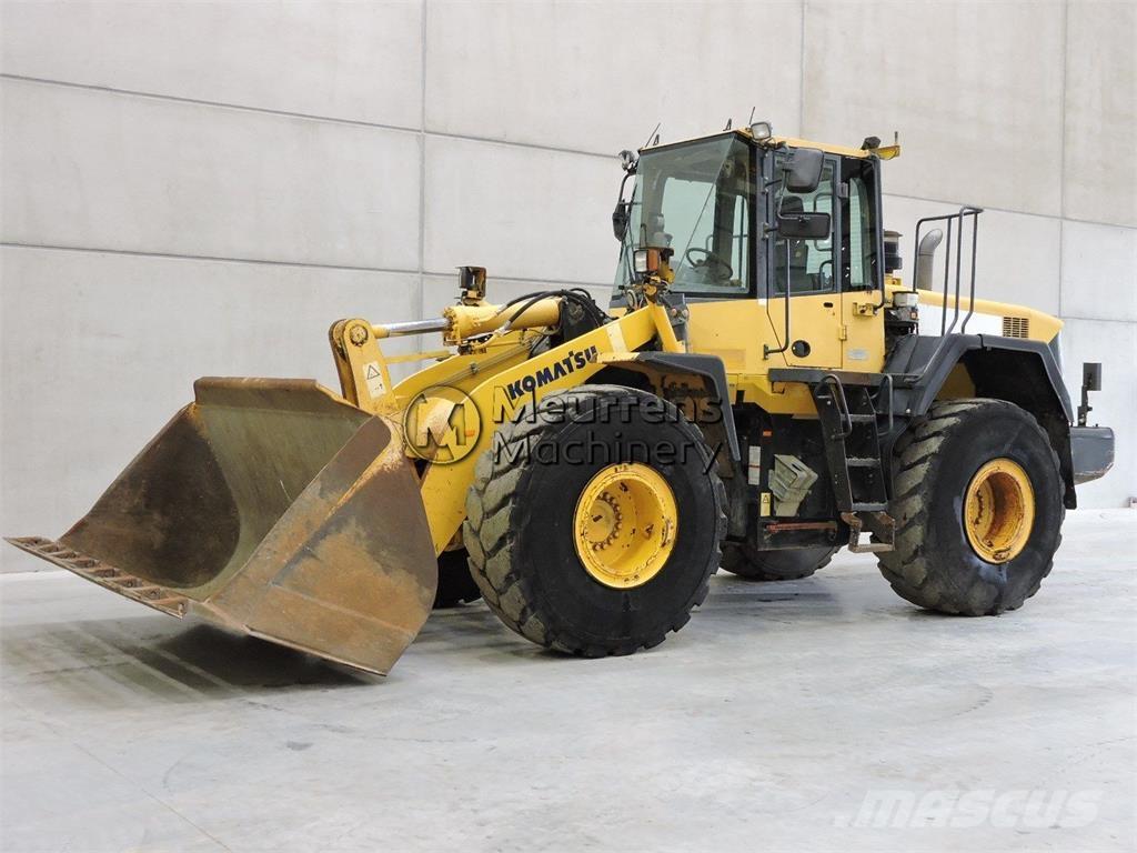 Komatsu WA380-6 Колесни товарачи