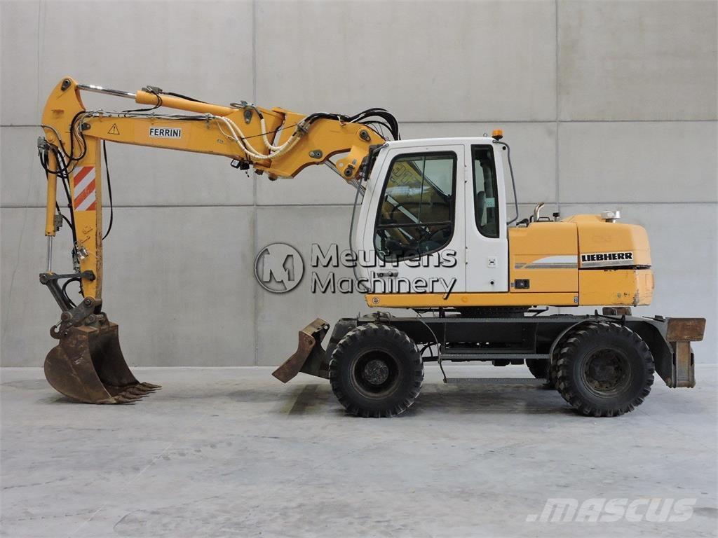 Liebherr A312 Колесни екскаватори