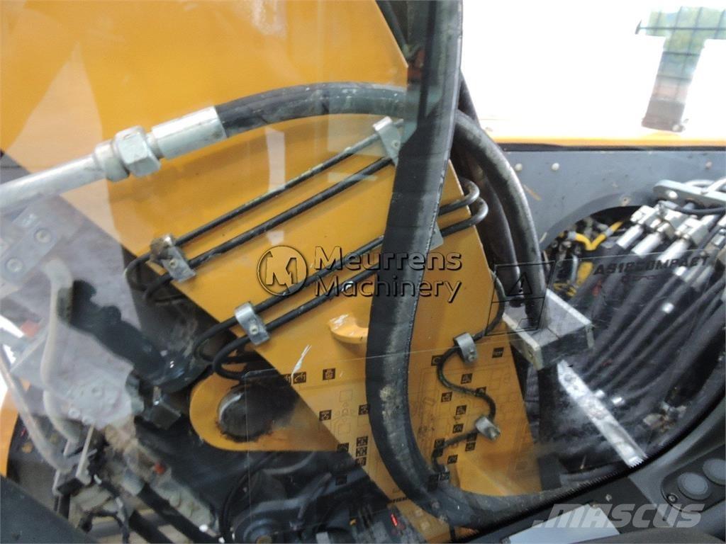 Liebherr A918 Колесни екскаватори