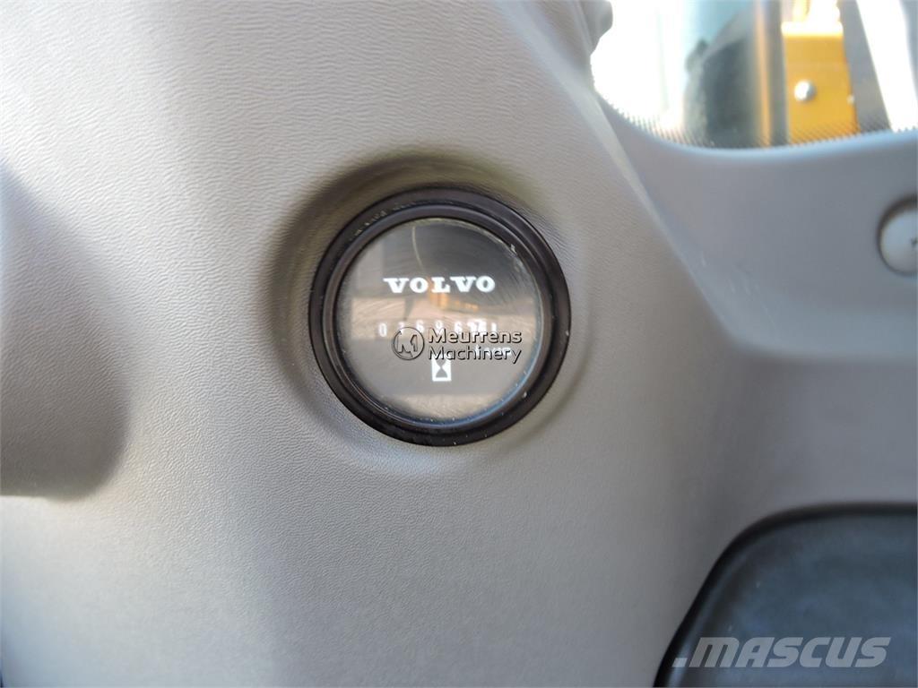 Volvo ECR235EL Верижен екскаватор