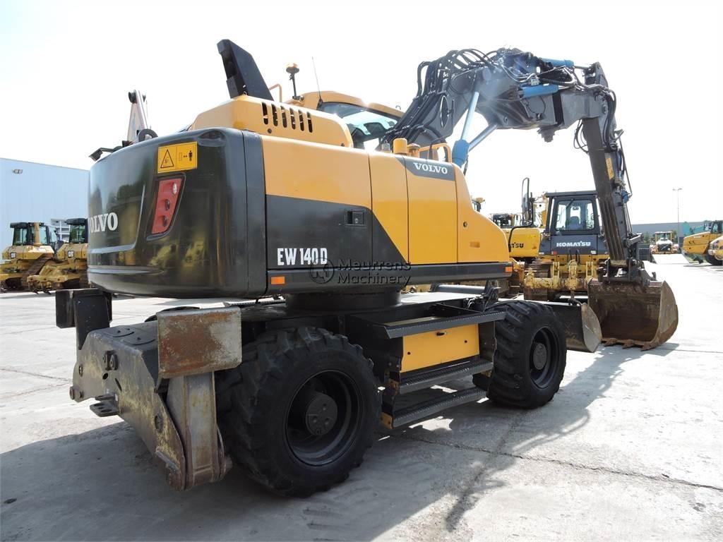 Volvo EW140D Колесни екскаватори