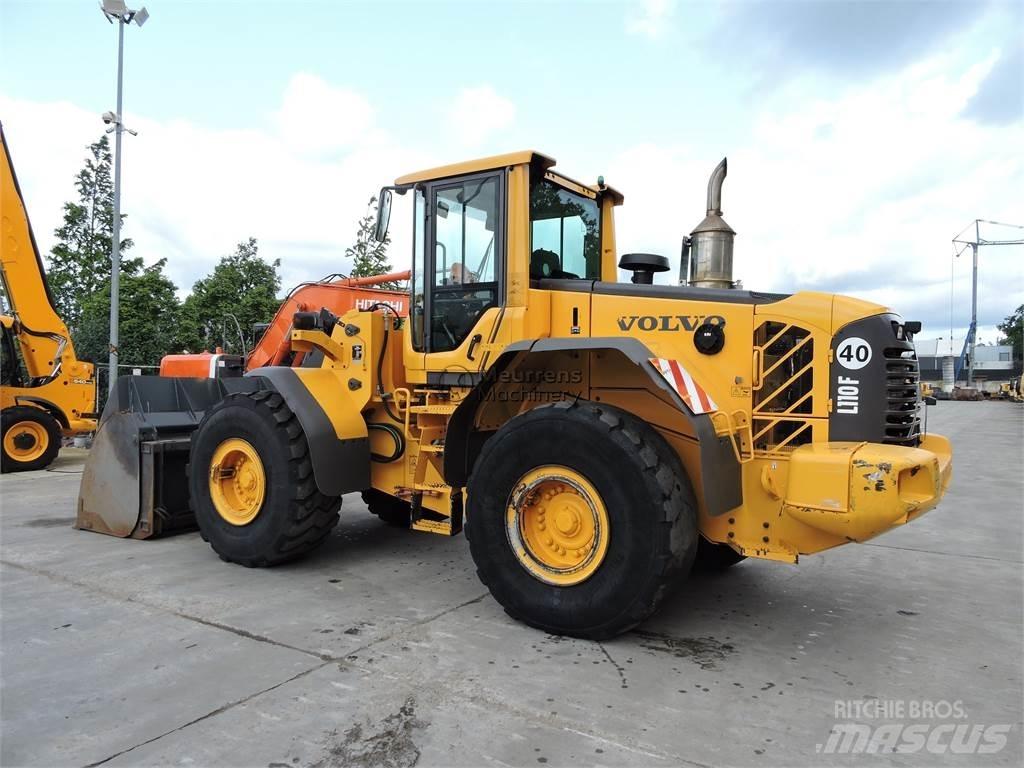 Volvo L110F GERMAN Колесни товарачи