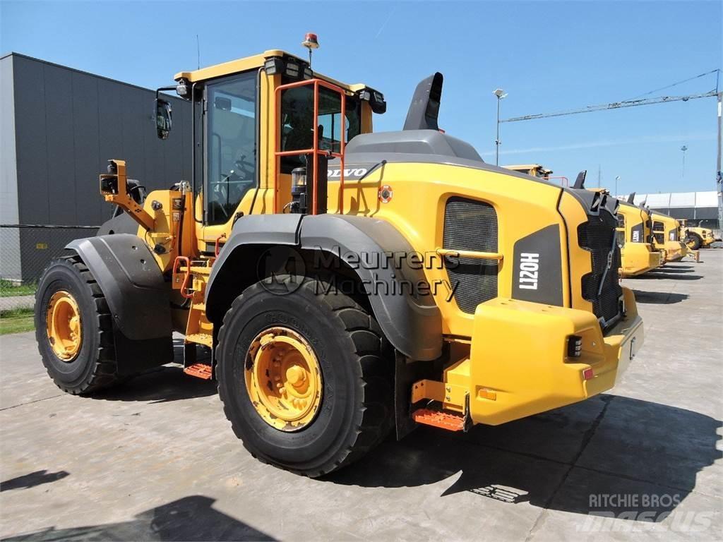 Volvo L120H Колесни товарачи