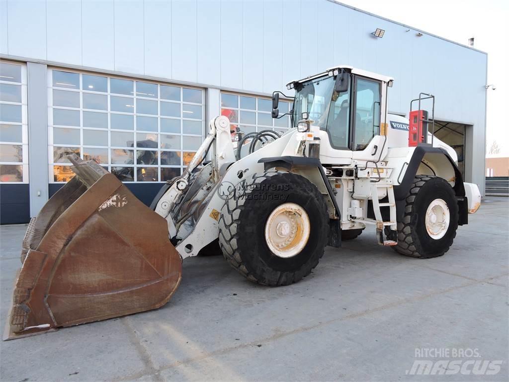 Volvo L180H Колесни товарачи