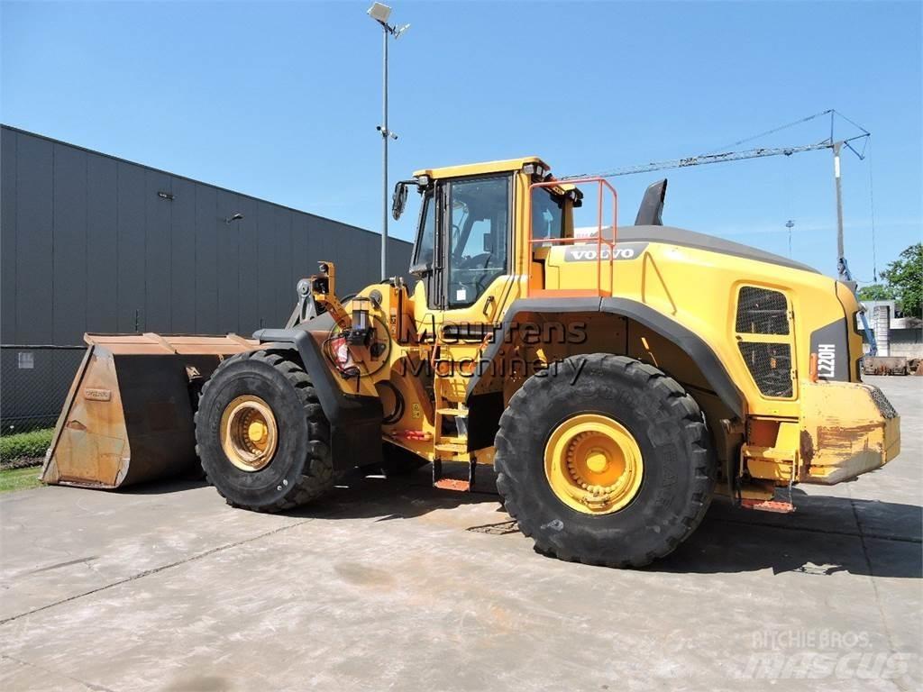 Volvo L220H Колесни товарачи