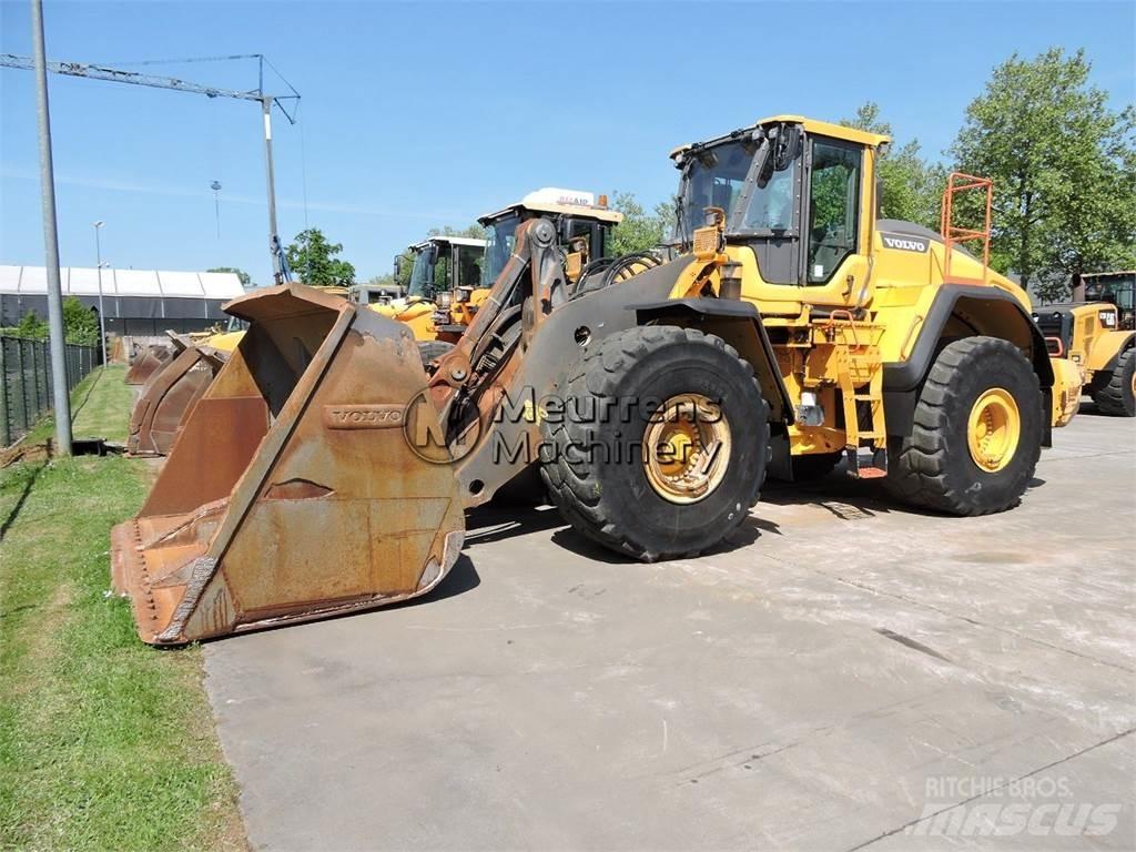 Volvo L220H Колесни товарачи