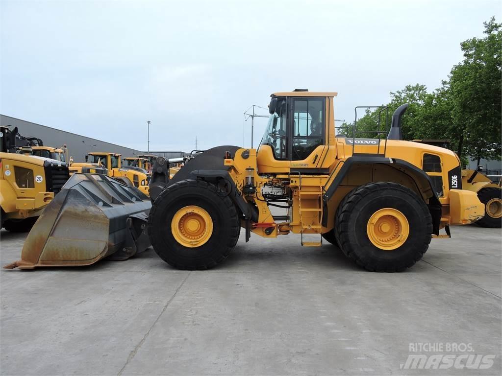 Volvo L250G GERMAN Колесни товарачи