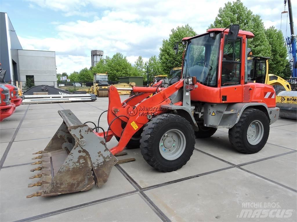Volvo L30G Колесни товарачи