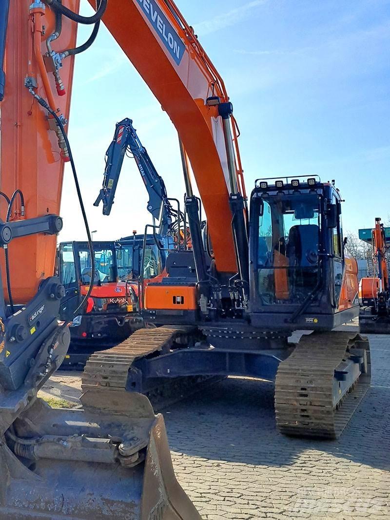 Develon DX 255 LC-7 Верижен екскаватор