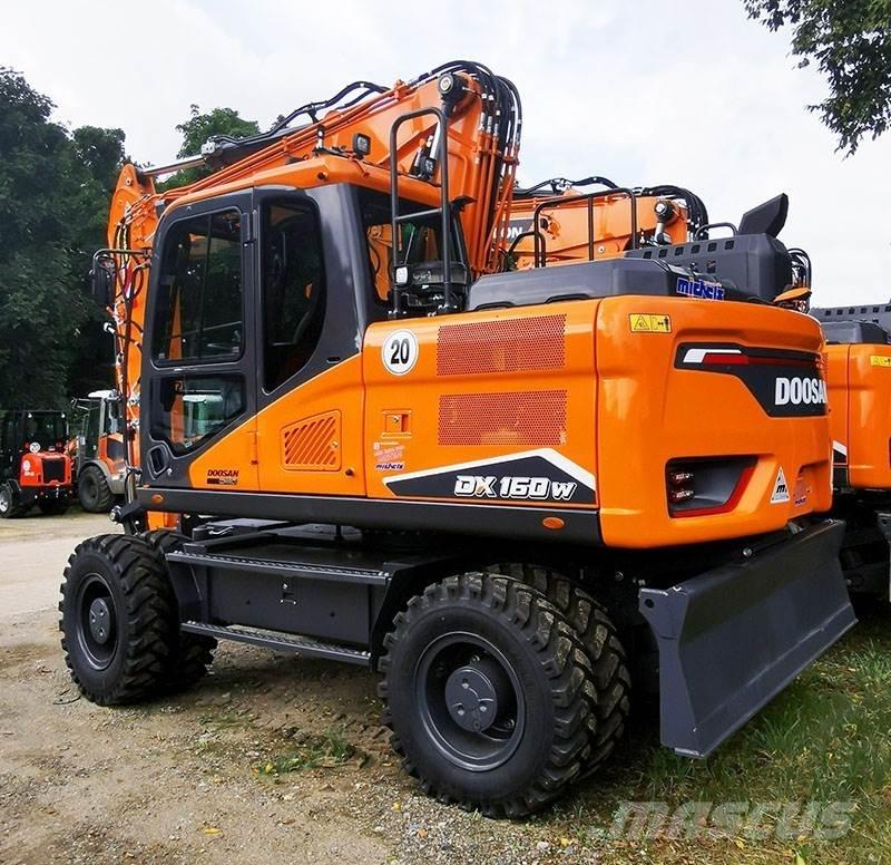 Doosan DX 160 W-7 Колесни екскаватори