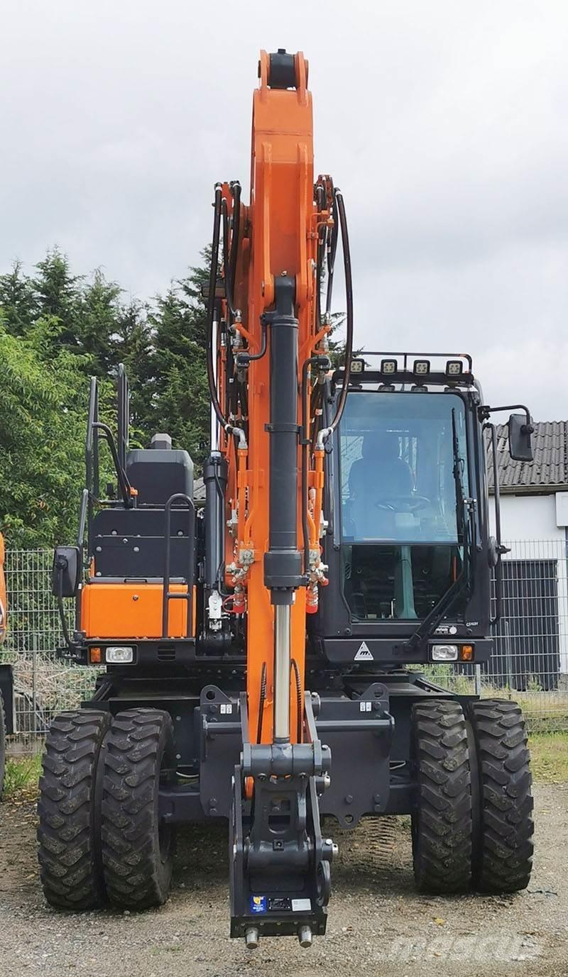 Doosan DX 160 W-7 Колесни екскаватори