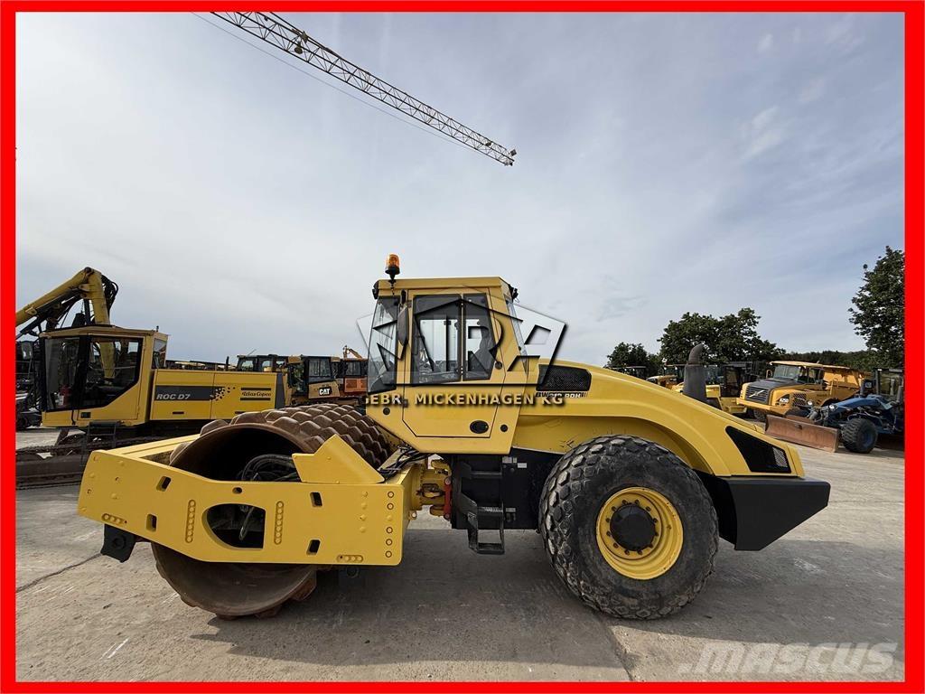 Bomag BW 219 PDH-4 Еднобарабанни ролки
