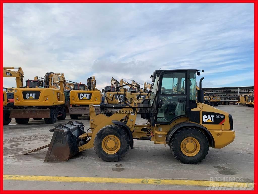 CAT 907H2 Колесни товарачи