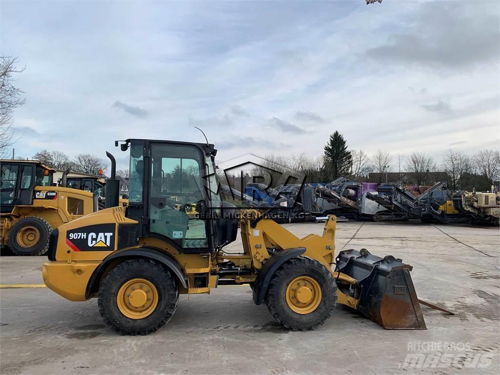 CAT 907H2 Колесни товарачи