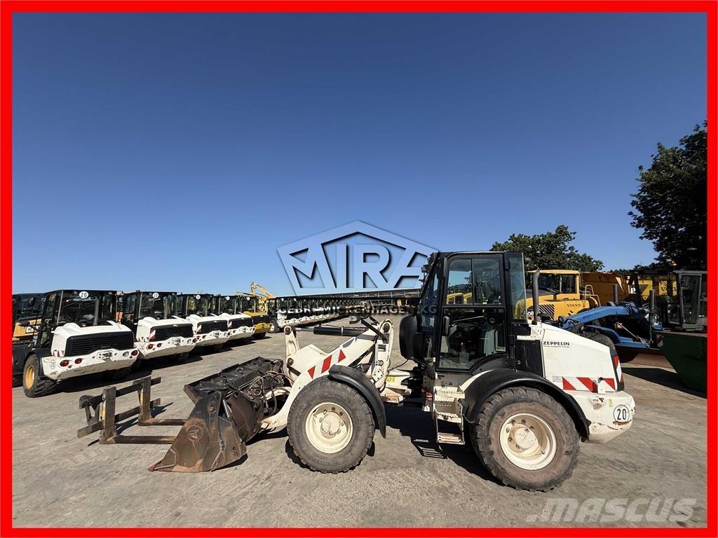 CAT 908 M Колесни товарачи